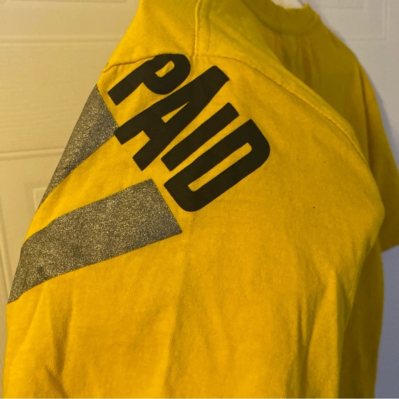 Switch Remarkable Yellow Graphic T-Shirt - Men's Large - Picture 5 of 5